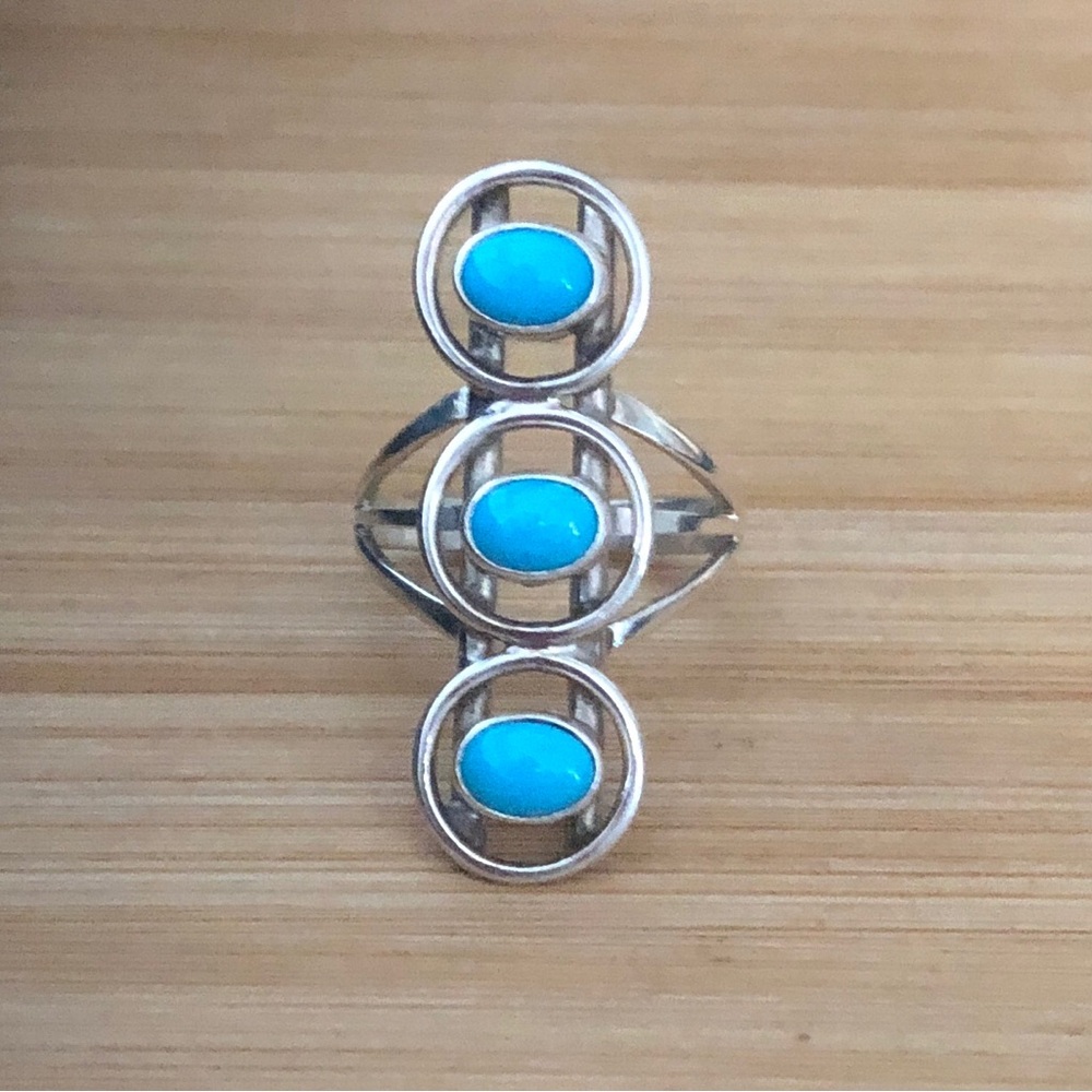 $76 Running Bear Navajo Estate Ring  Sterling Silver Marked RB 925 Size 9 & 1/2